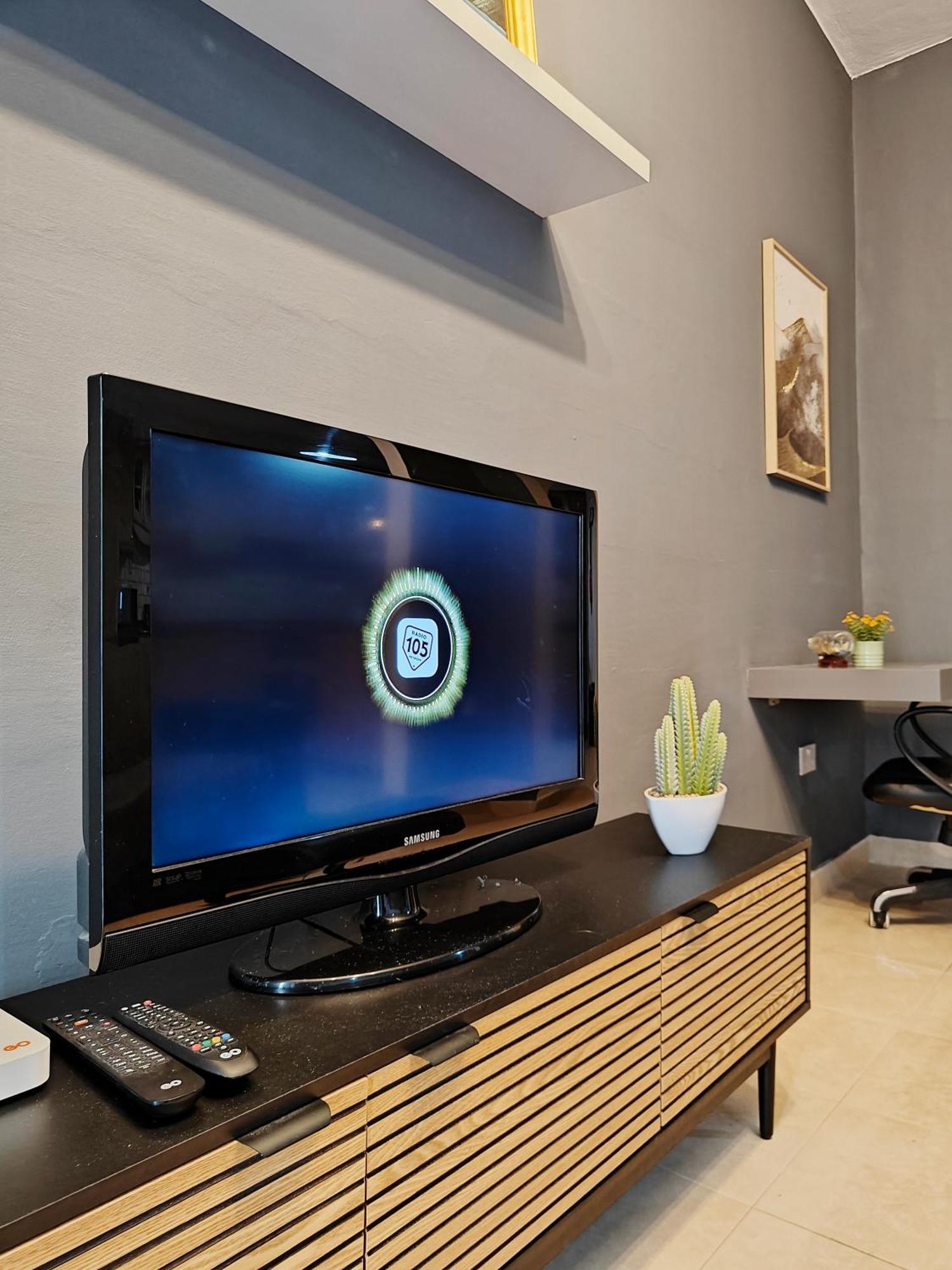 Sliema 3 Bedrooms Apartment Exterior photo